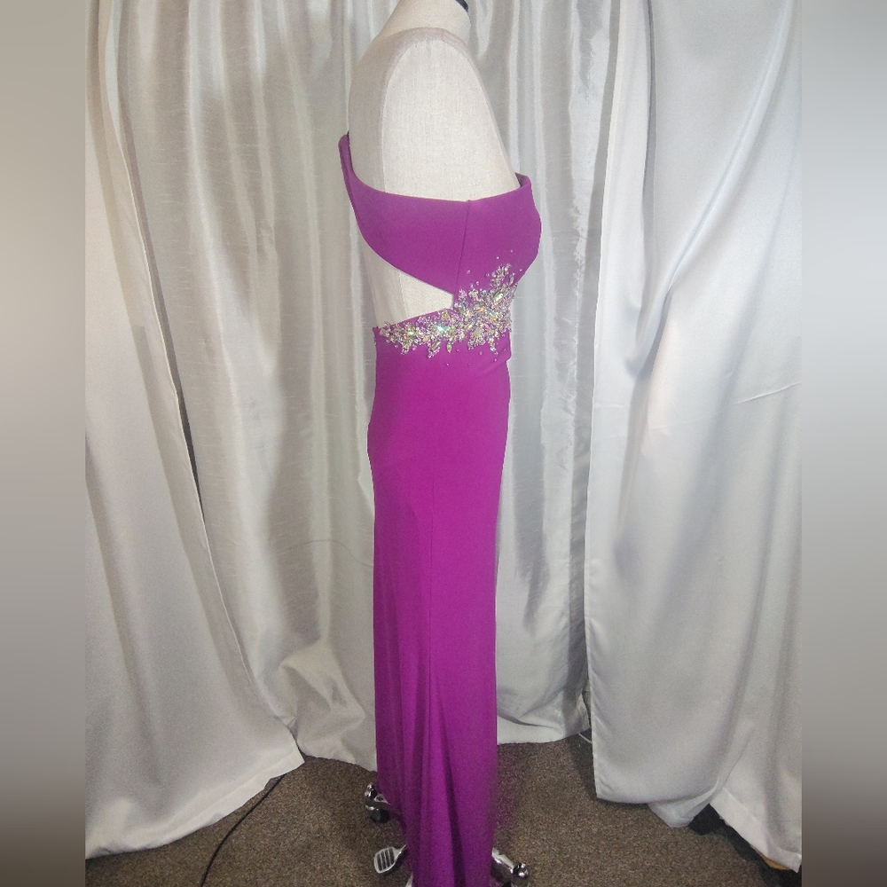 Cache Designer Sheath Dress,One Shoulder Purple, Jeweled Beads, Leg Slit, Long 0 - Picture 5 of 16